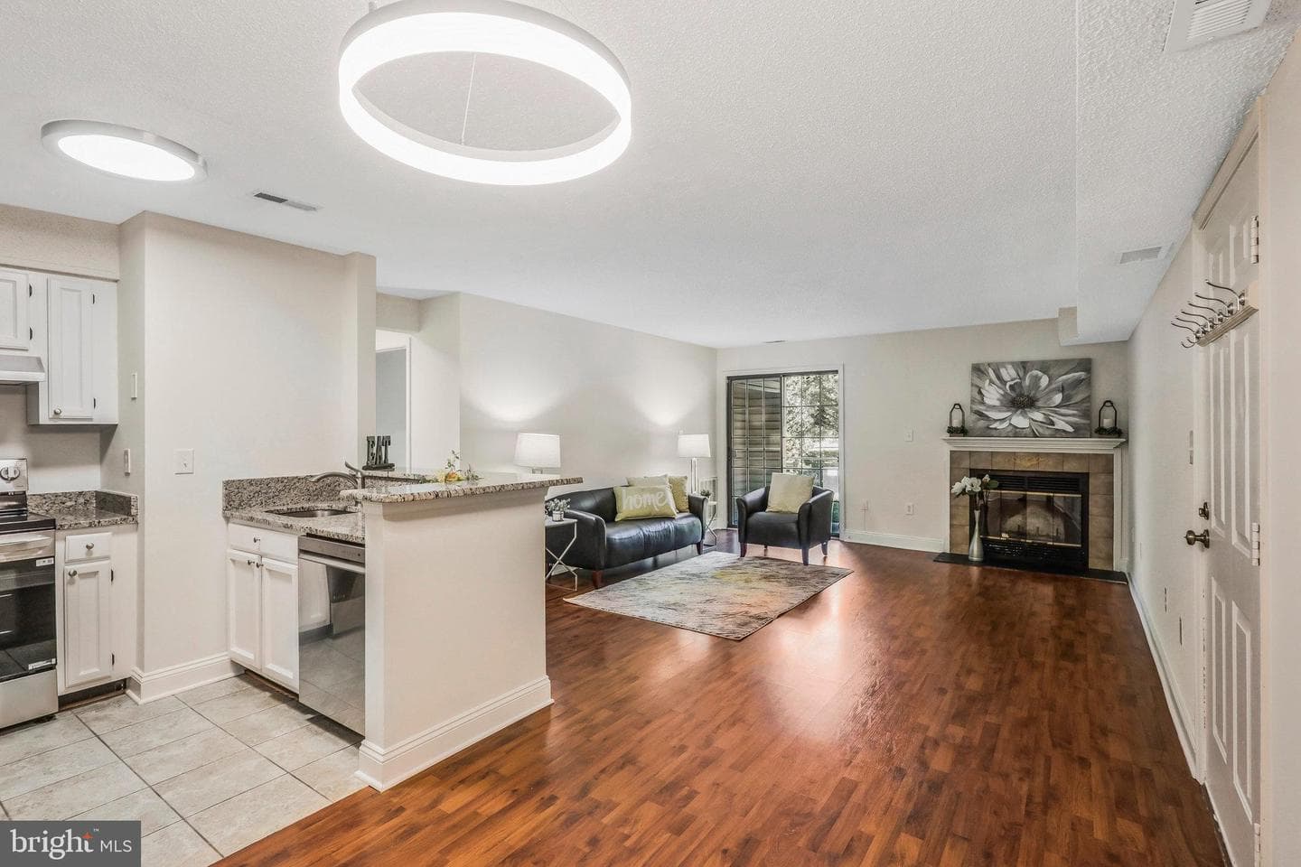 6918 Mary Caroline Circle #6918c photo 2