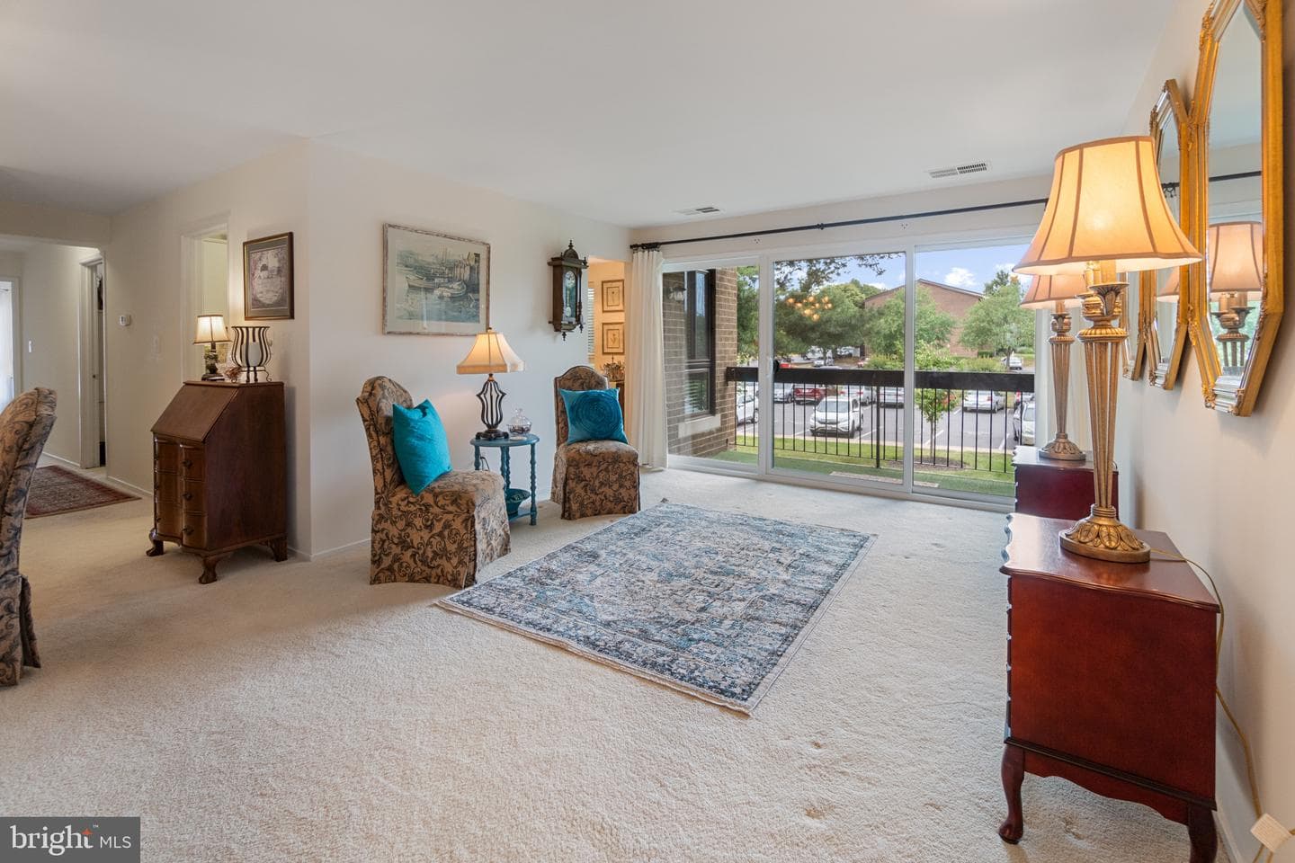 563 Florida Avenue #104 photo 8