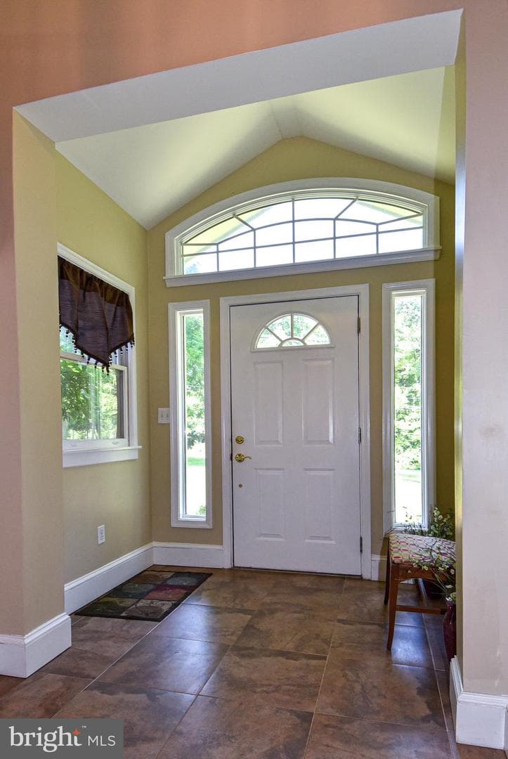 11525 Vale Road photo 4