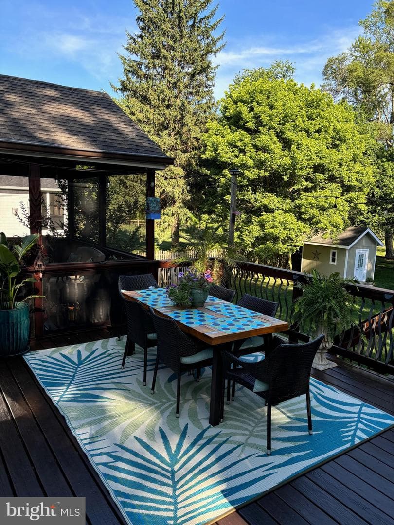 10411 Huntrace Way photo 33