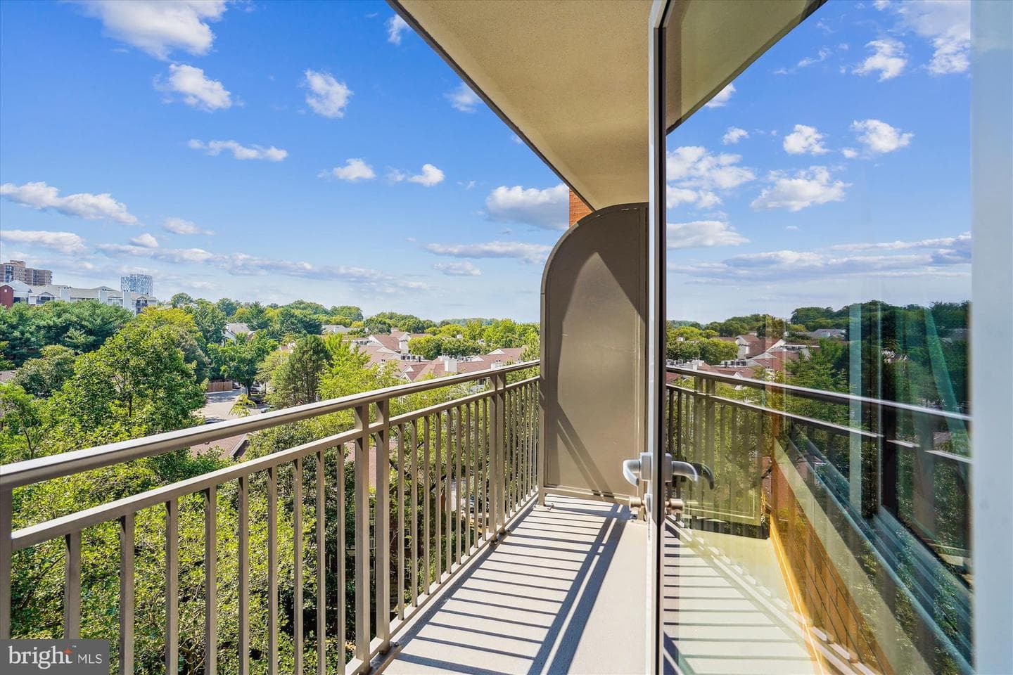 8220 Crestwood Heights Drive #618 photo 13