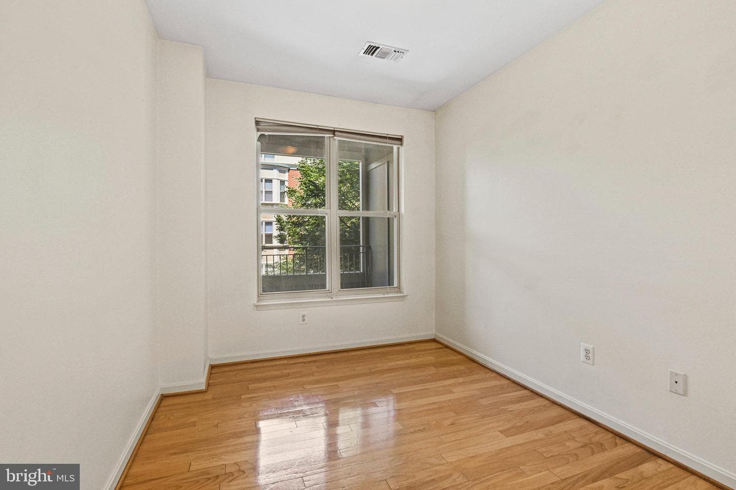 1855 Stratford Park Place #209 photo 15