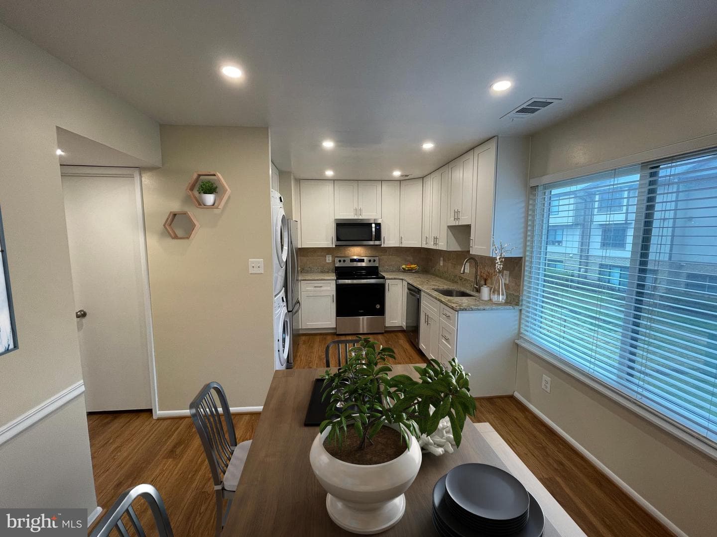 1809 Westwind Way photo 7