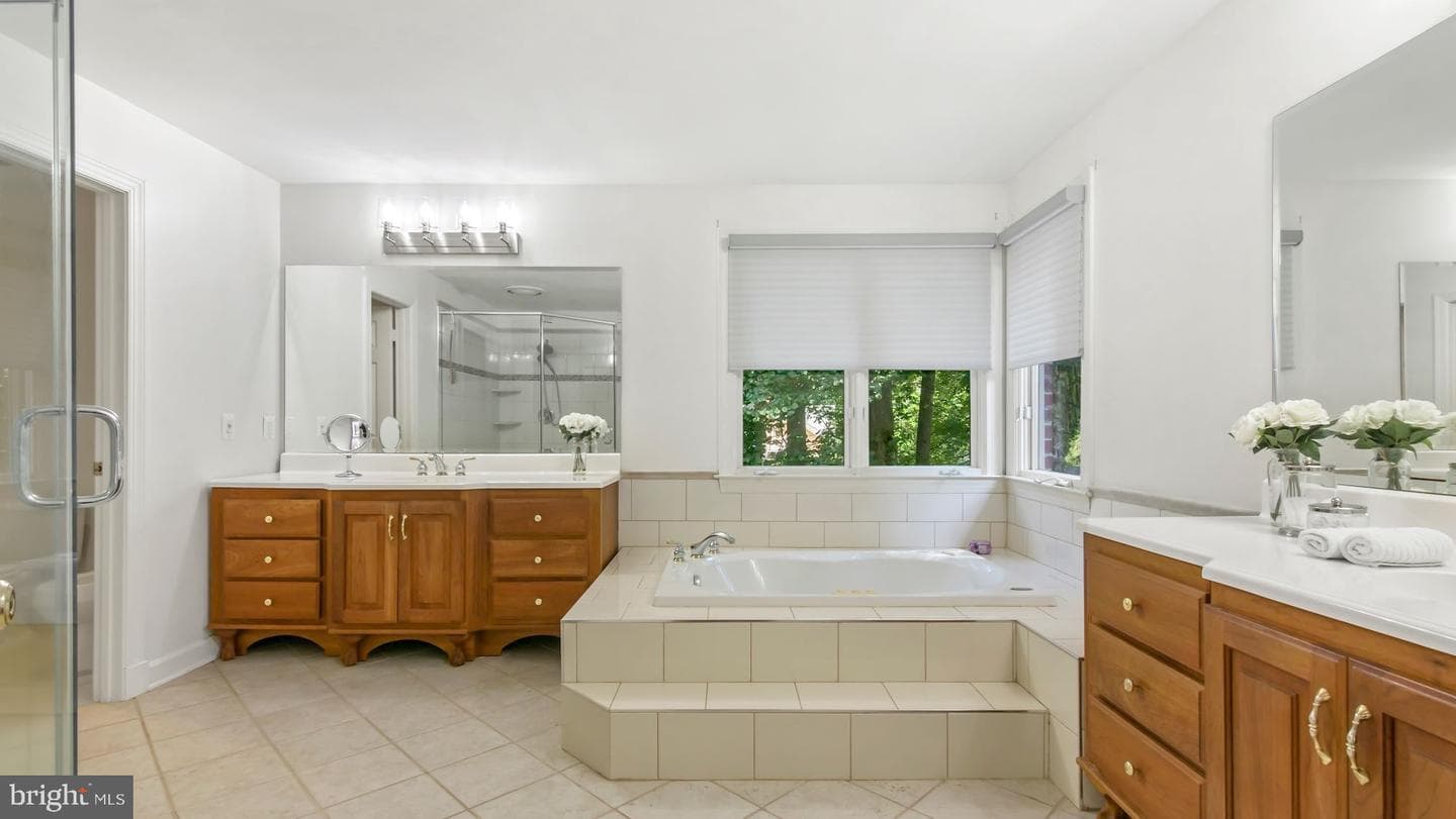 11317 Beach Mill Road photo 29