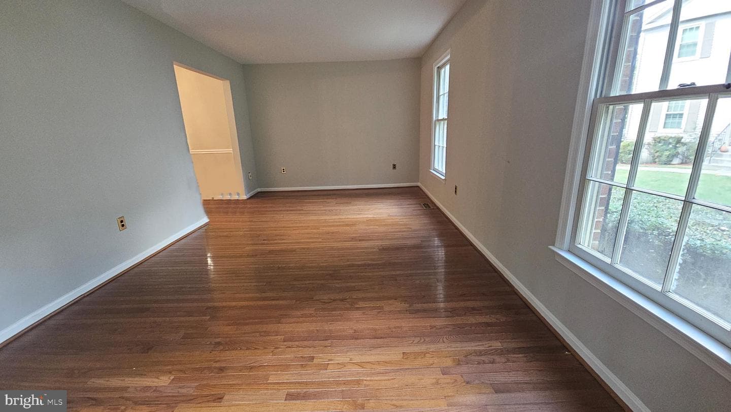 7340 Rolling Oak Lane photo 29