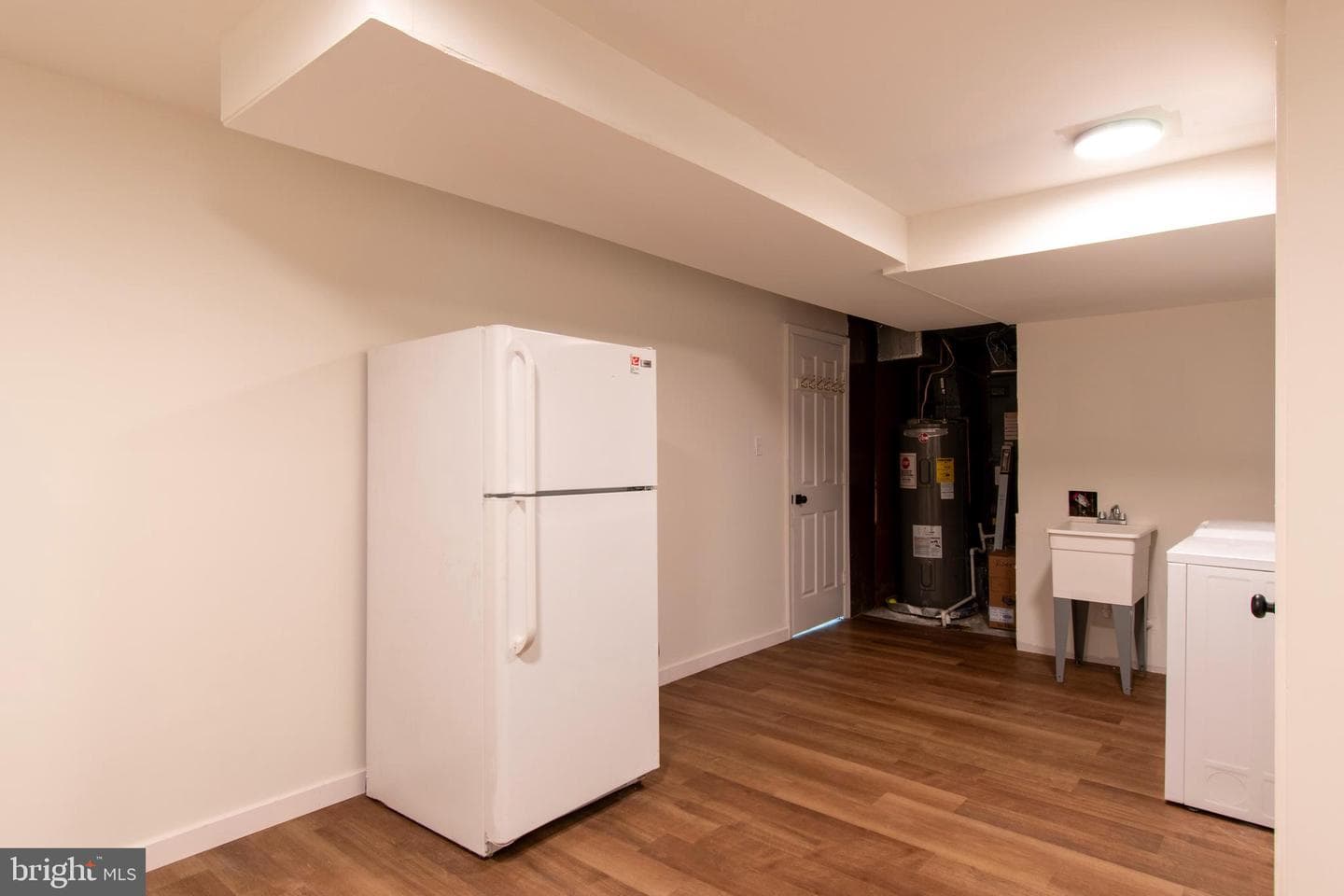 9336 Burke Road photo 35