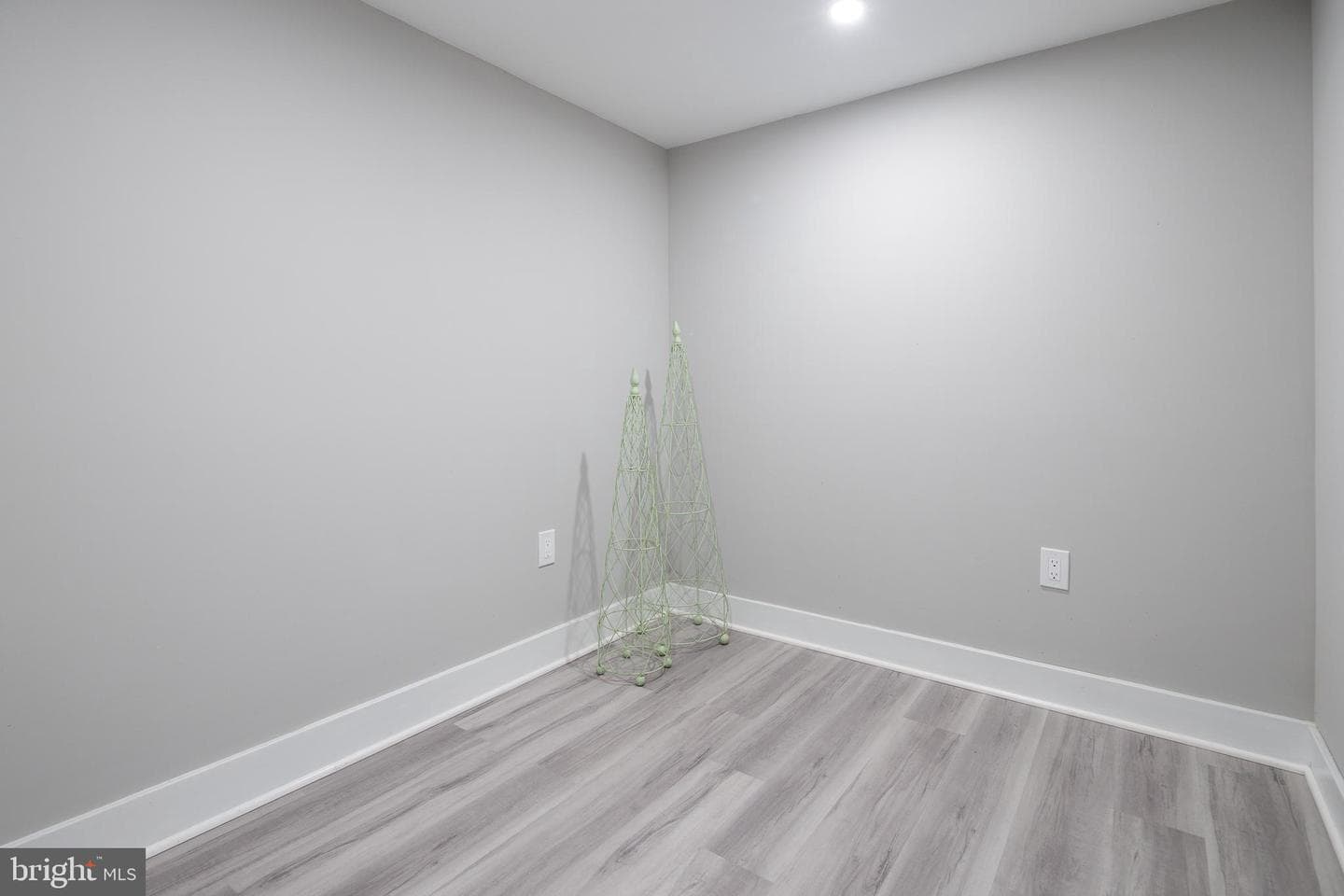 7123 Terry Lane photo 27