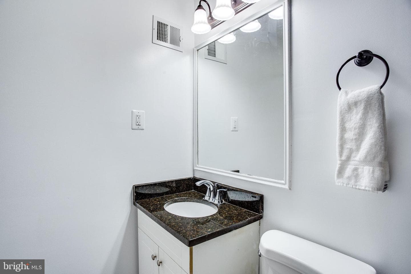 6003 Frederick Street photo 75