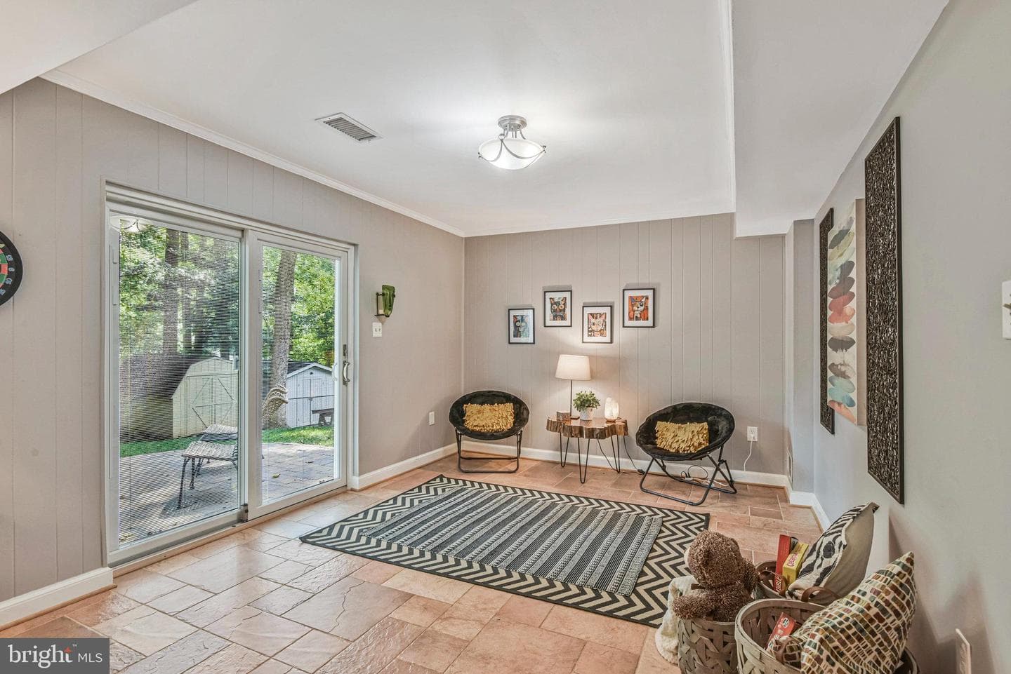 9813 Covent Court photo 35