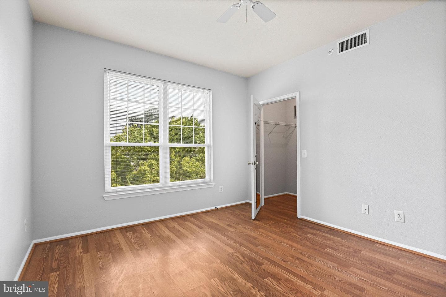 1601 Spring Gate Drive #1412 photo 18