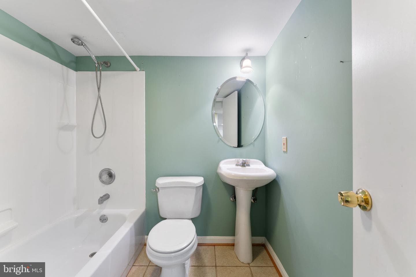 826 Van Buren Street photo 38