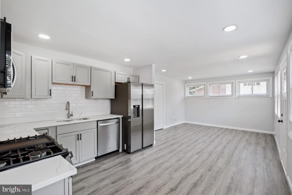6324 Bren Mar Drive photo 9