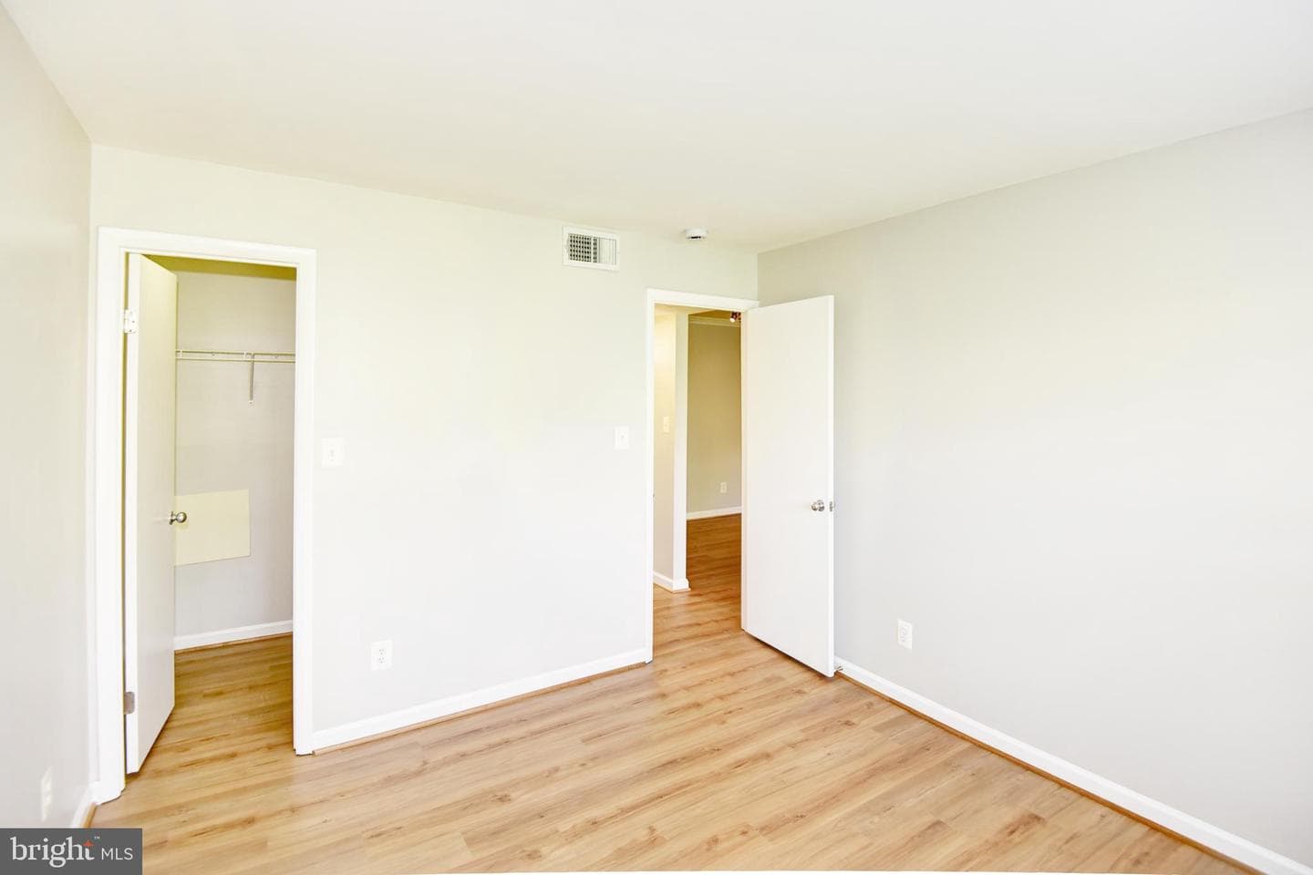 1710 Abercromby Court #1710g photo 17