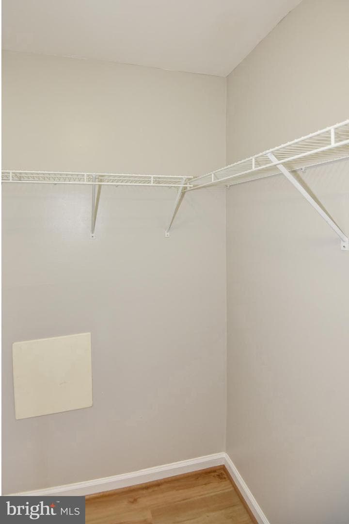1710 Abercromby Court #1710g photo 18