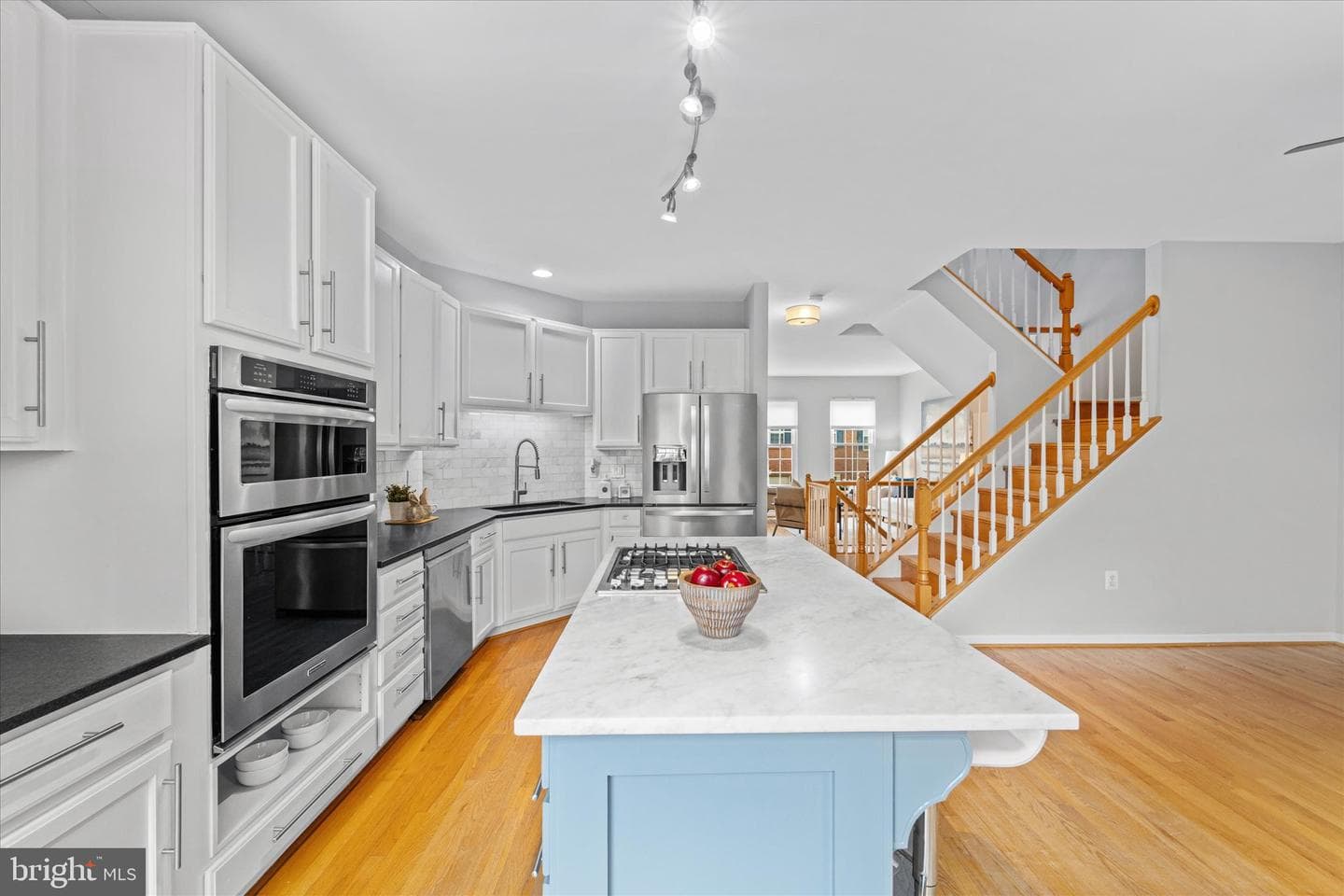 4032 Stonehenge Way photo 10