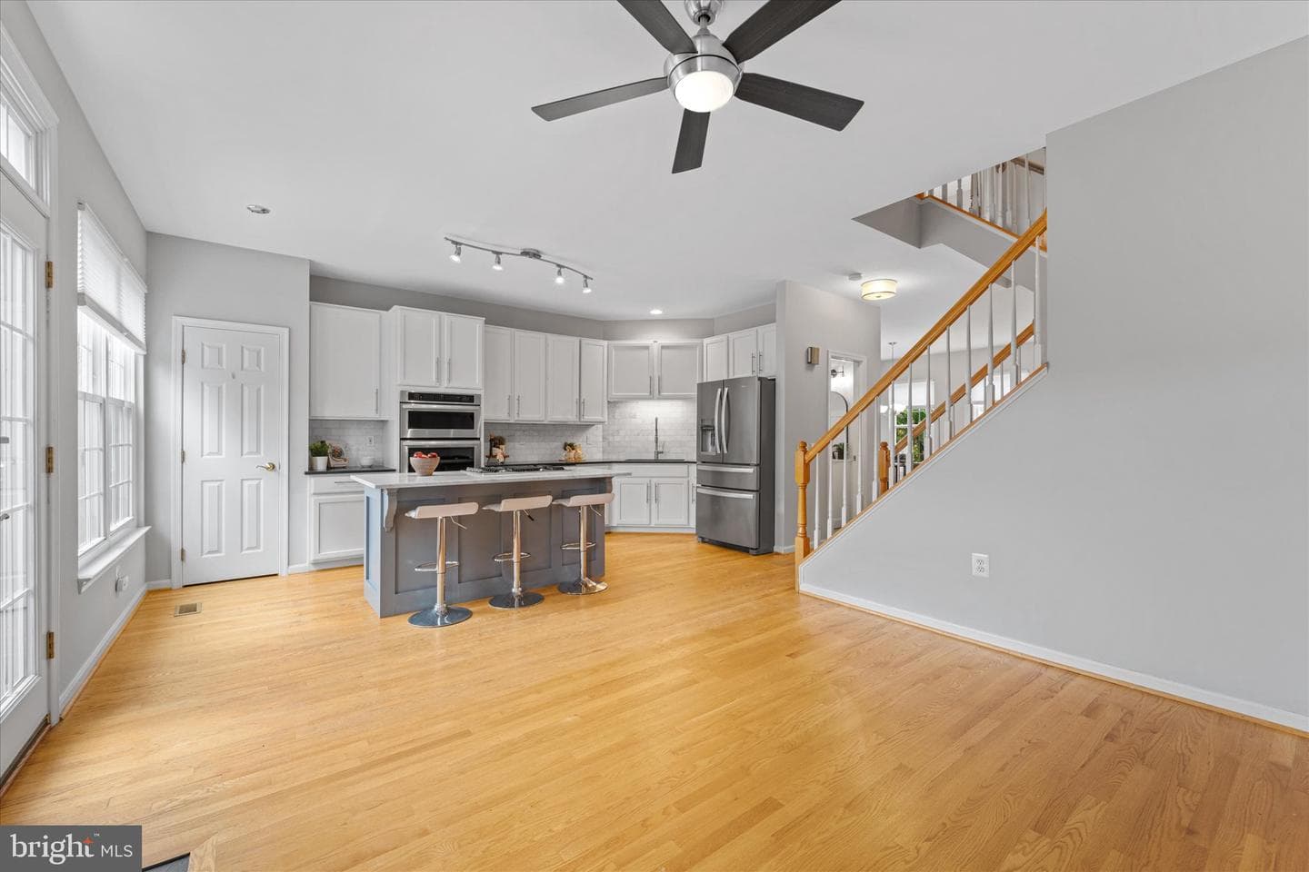 4032 Stonehenge Way photo 12