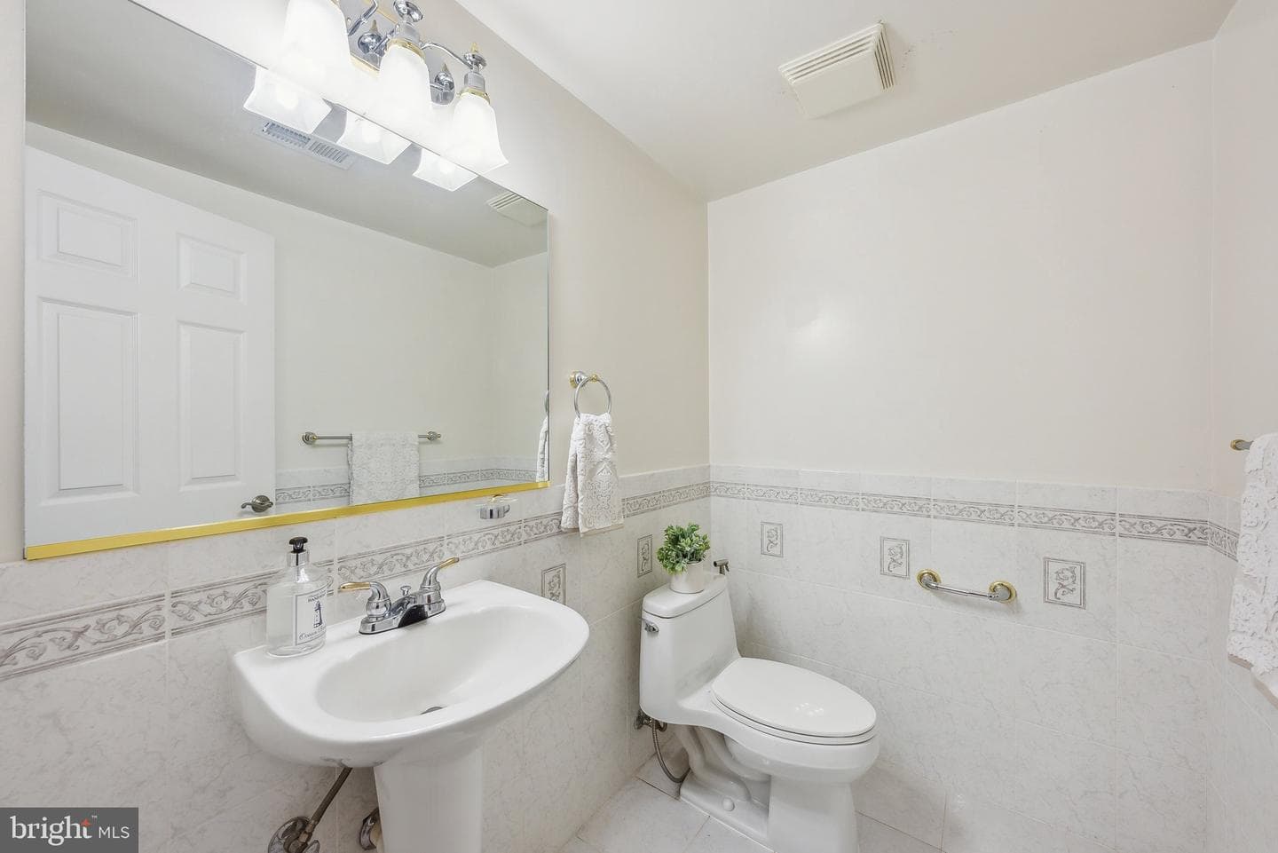 1107 Balls Hill Road photo 34