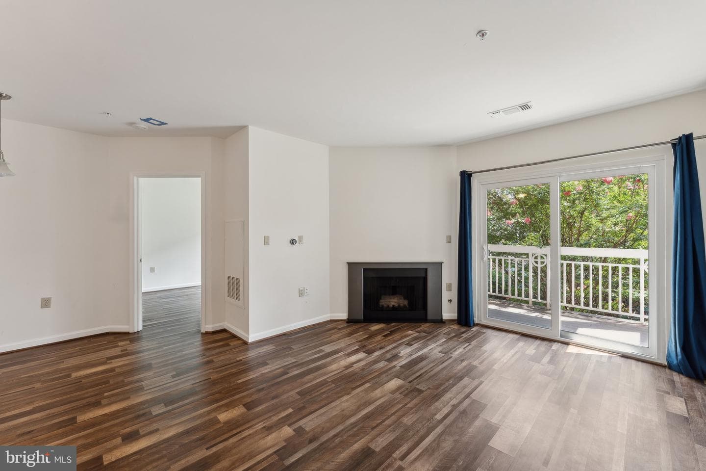 2204 Westcourt Lane #209 photo 1