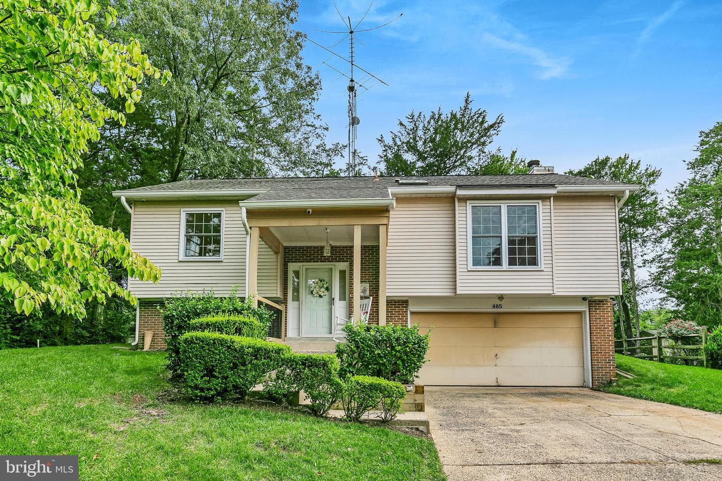 485 Montalto Drive photo 1
