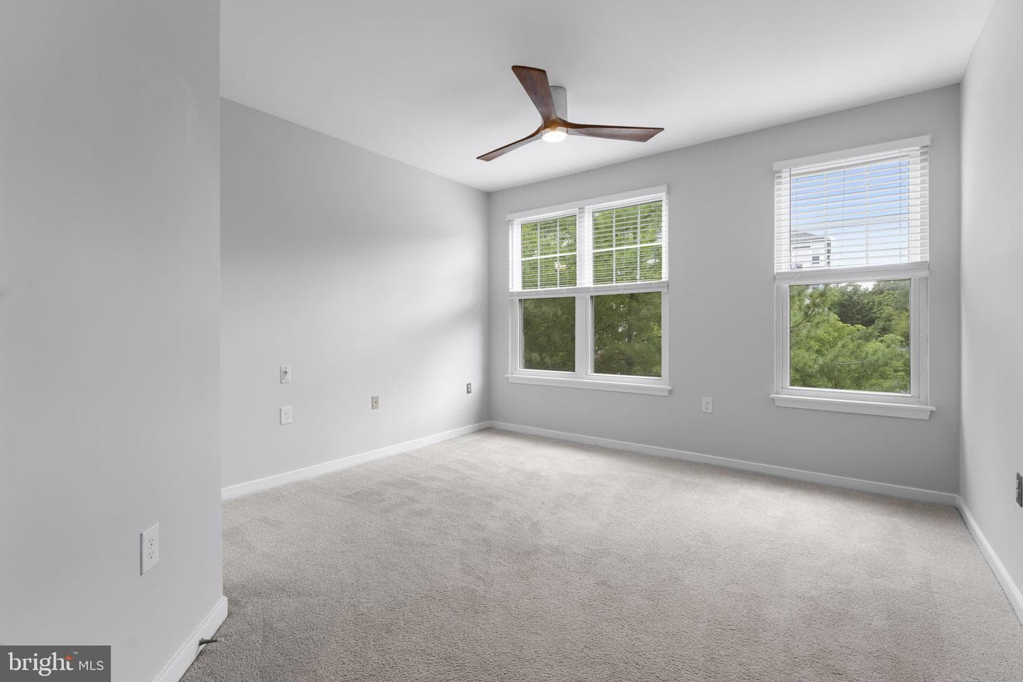 1641 International Drive #315 photo 16