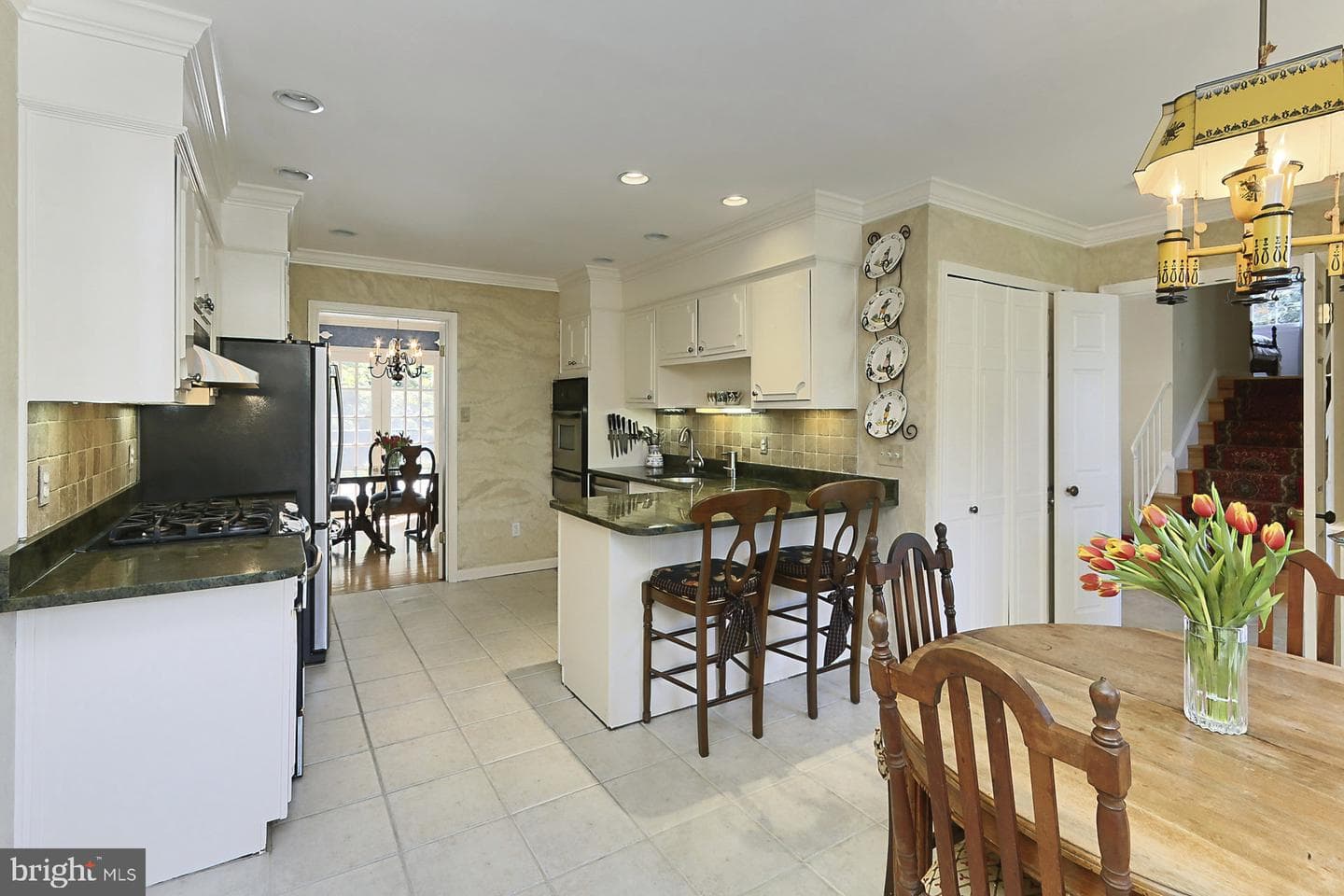 2503 W Meredith Drive photo 9