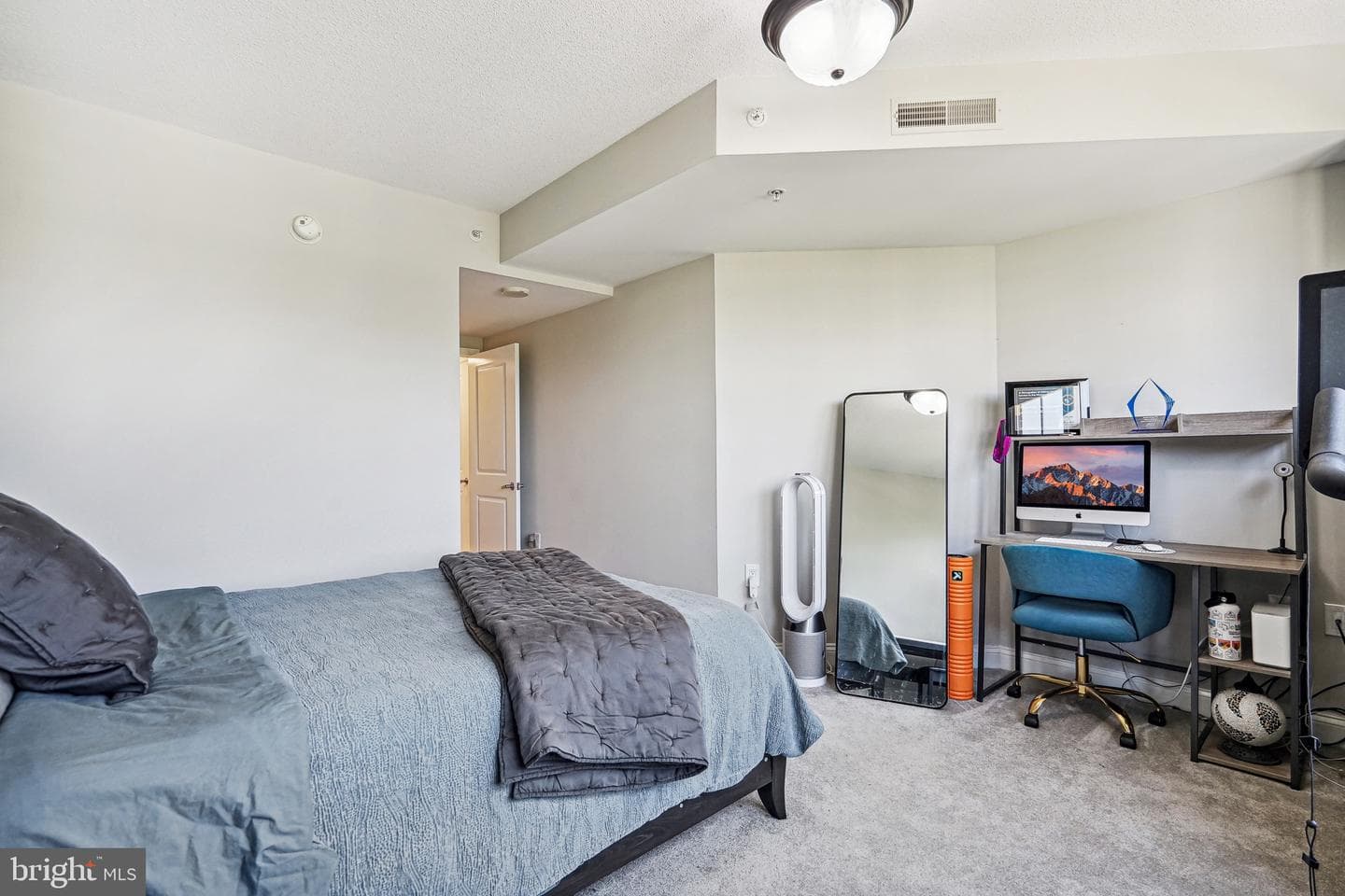 11760 Sunrise Valley Drive #414 photo 18