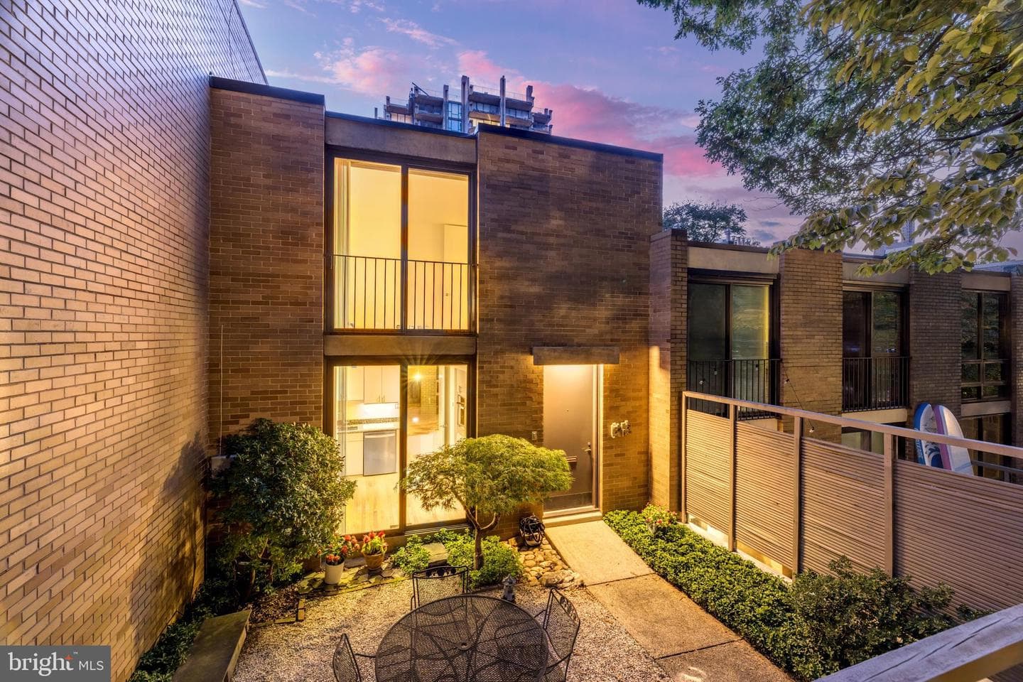 1678 Chimney House Road photo 1