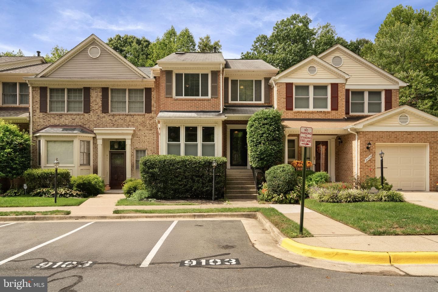 9103 Golden Sunset Lane photo 2