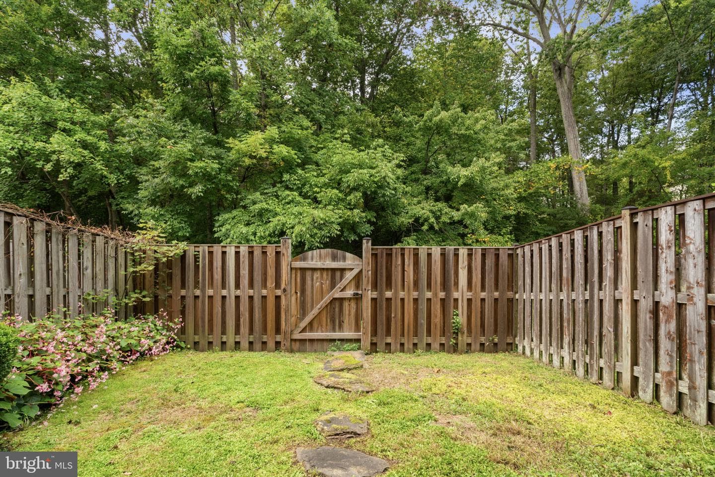 9103 Golden Sunset Lane photo 41