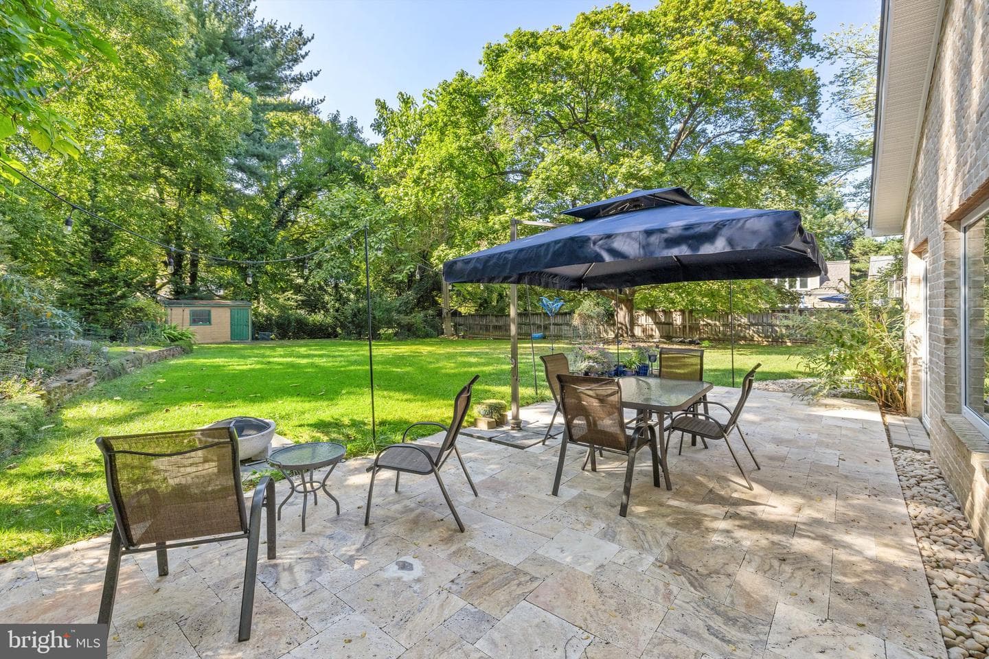 1640 Irvin photo 28