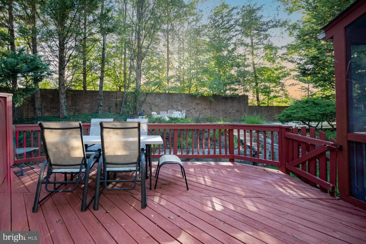 6805 Silver Ann Drive photo 54