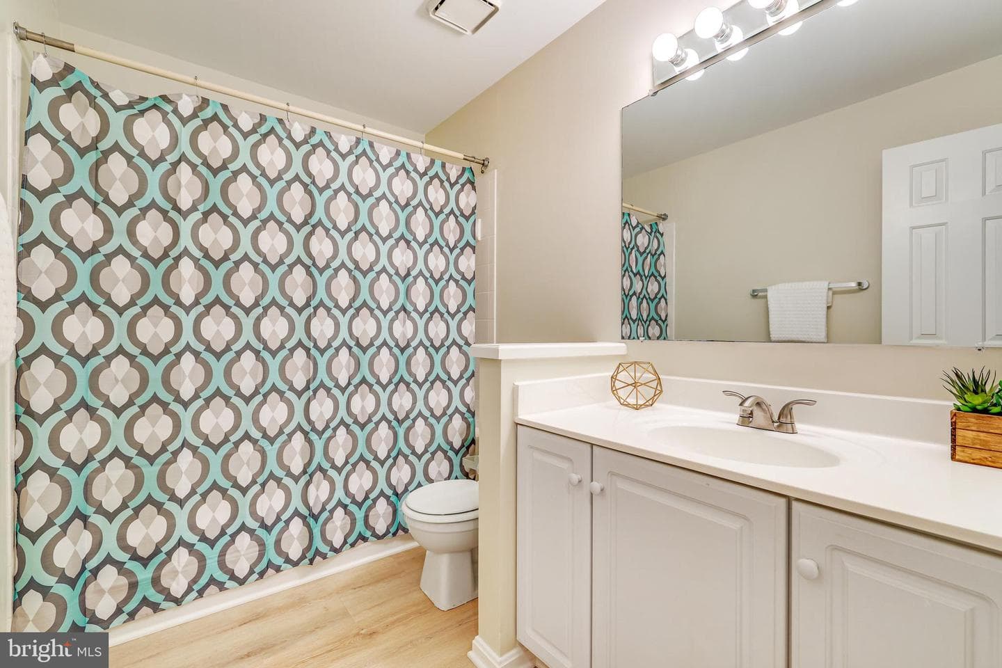 9403 Van Arsdale Drive photo 33