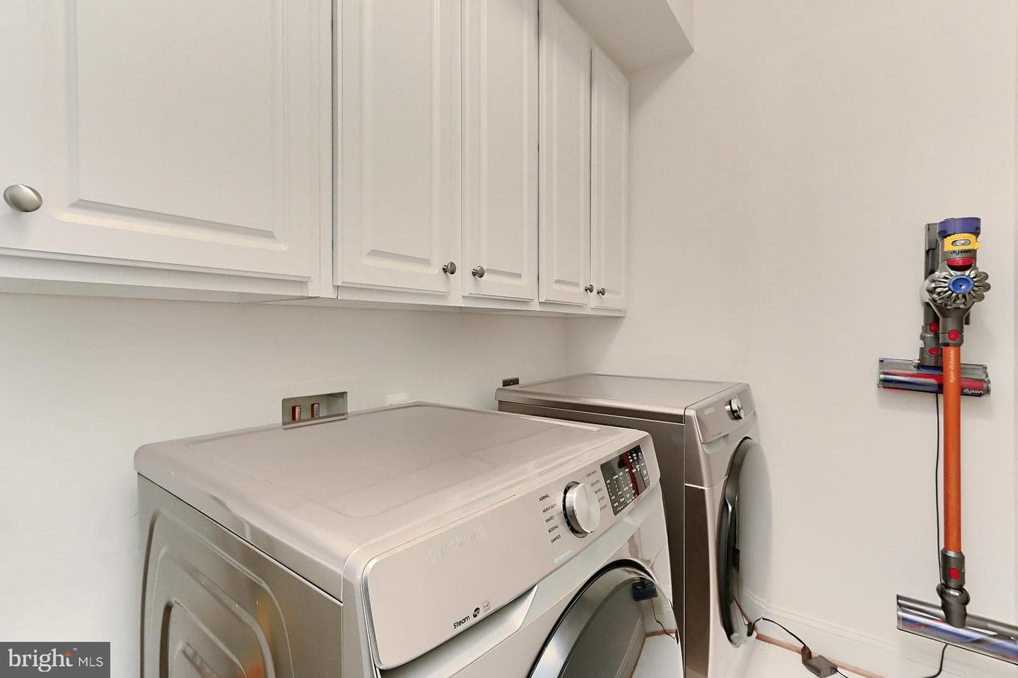 4353 Patriot Park Court photo 19