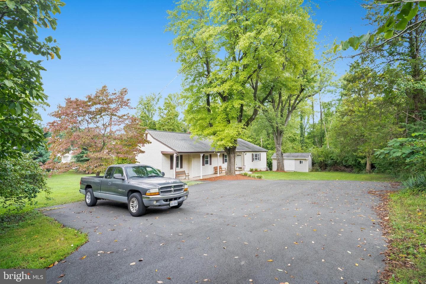 13826 Eames Avenue photo 2