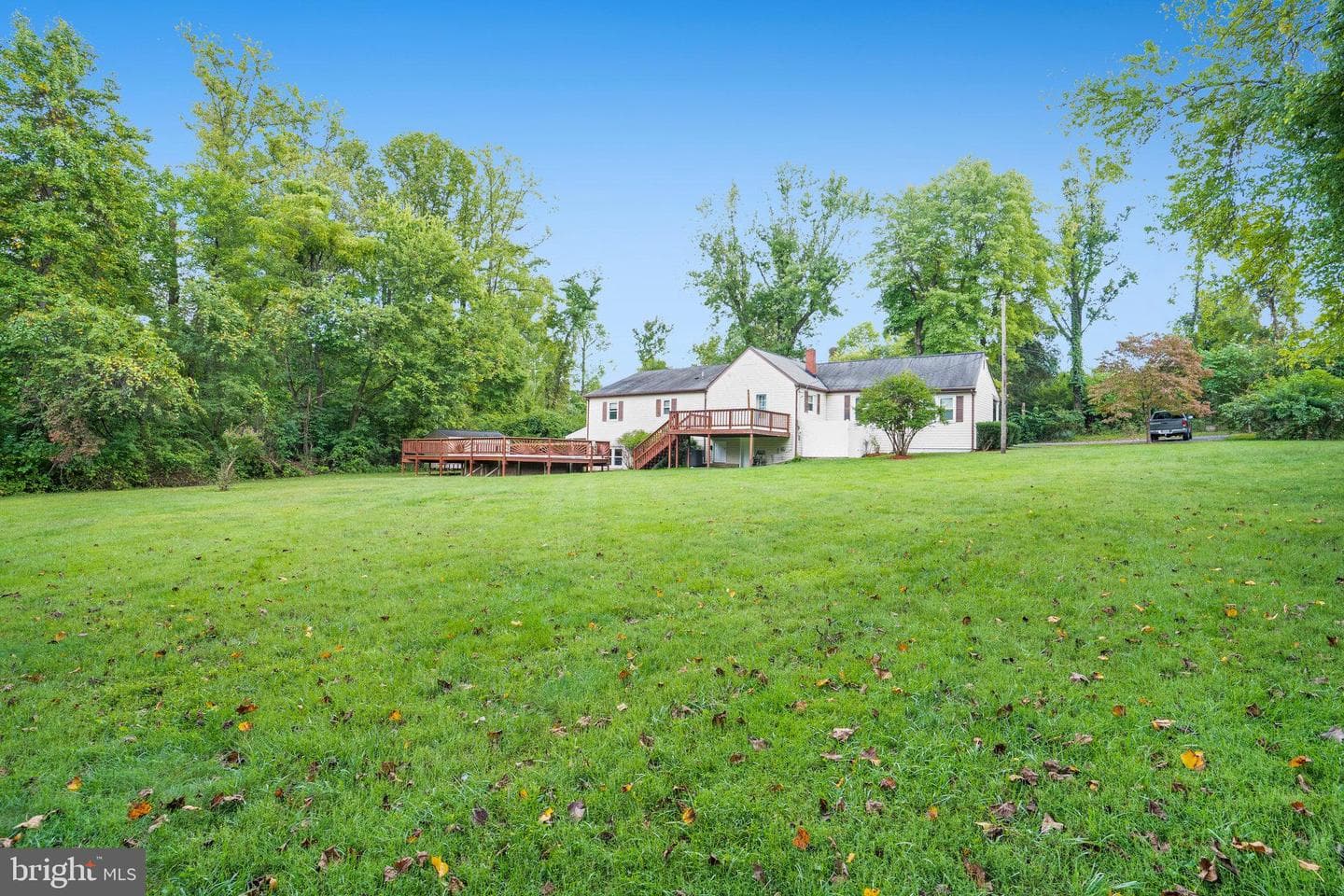 13826 Eames Avenue photo 33