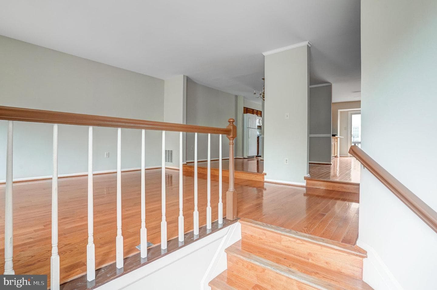 4012 Nicholas Court photo 5