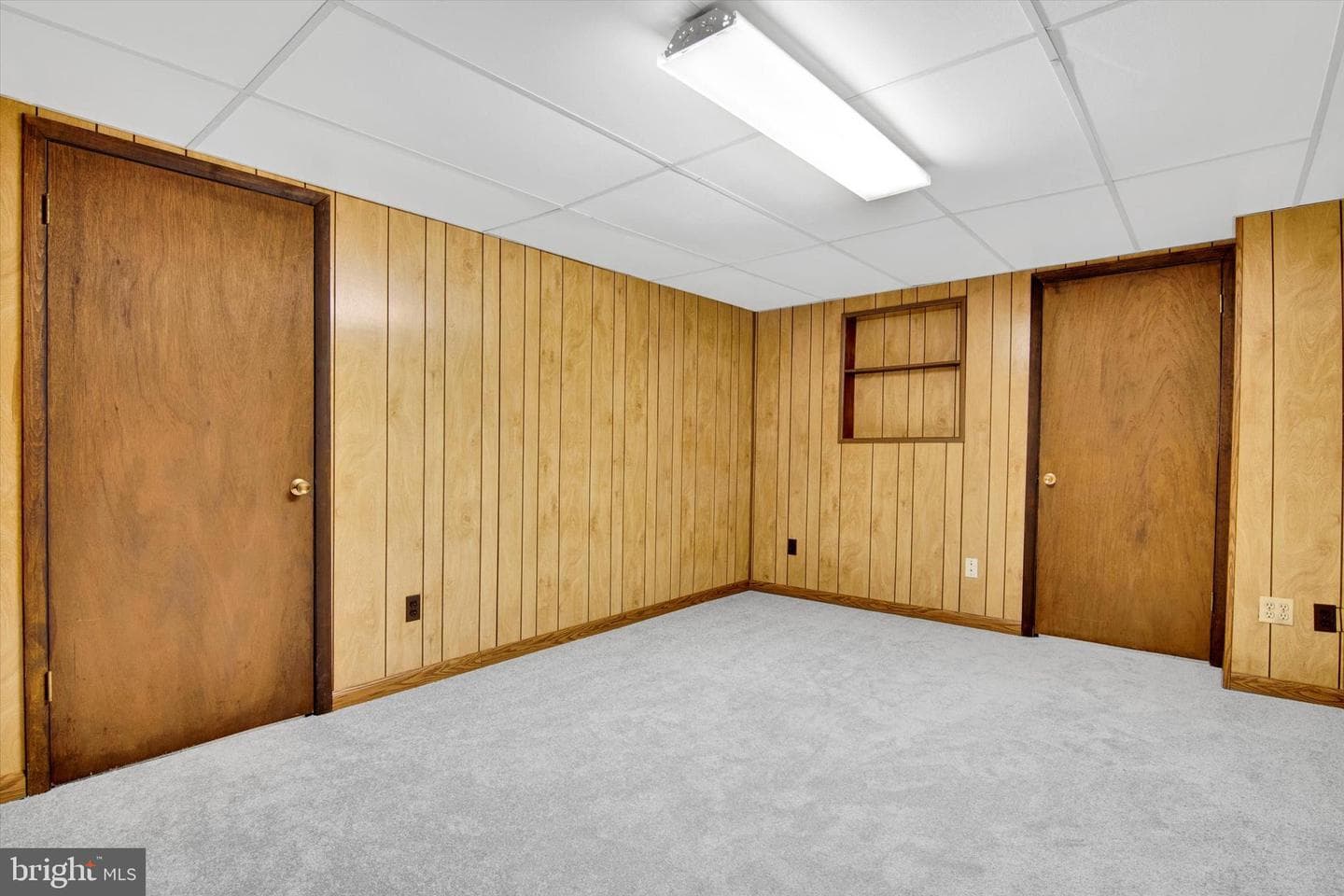 8517 Parliament Drive photo 33