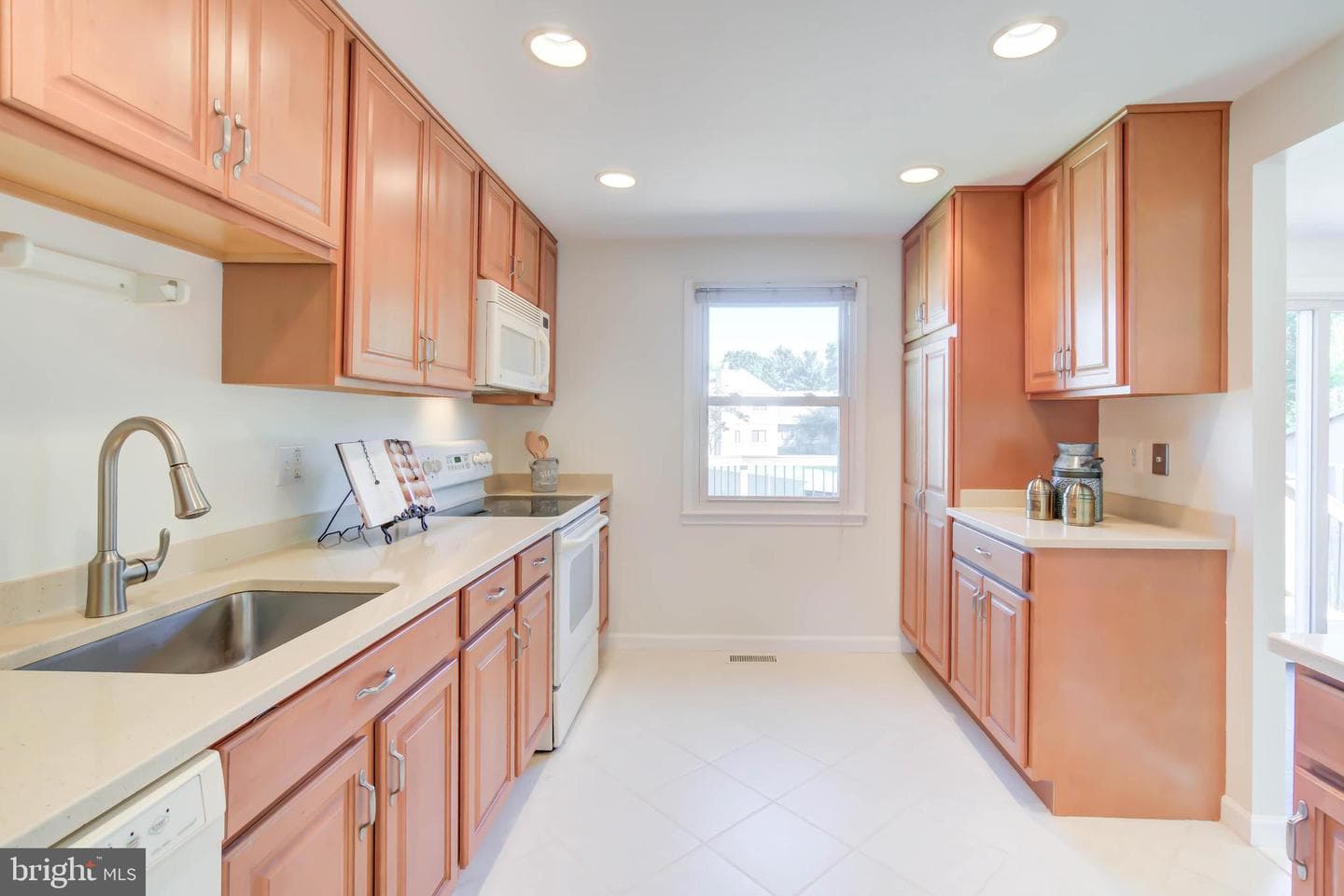 12727 Magna Carta Road photo 15