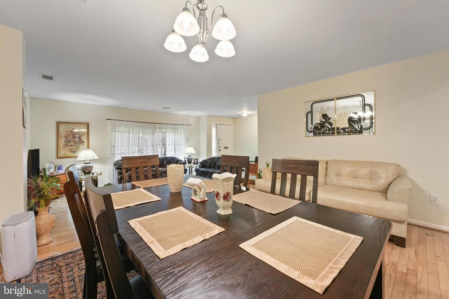 3748 Persimmon Circle photo 7