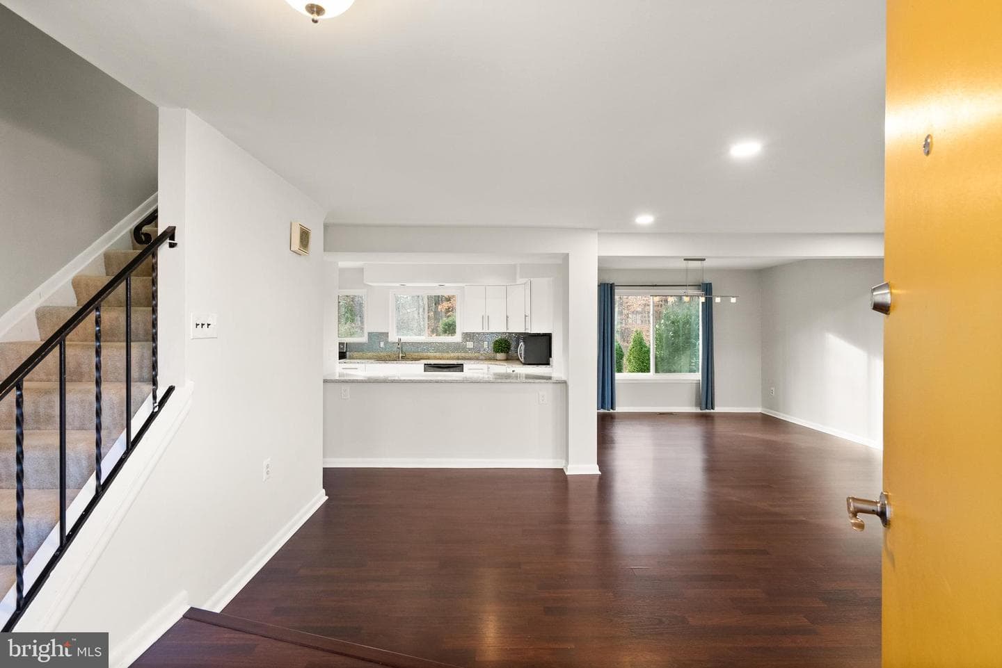 6112 Rockwell Court photo 4