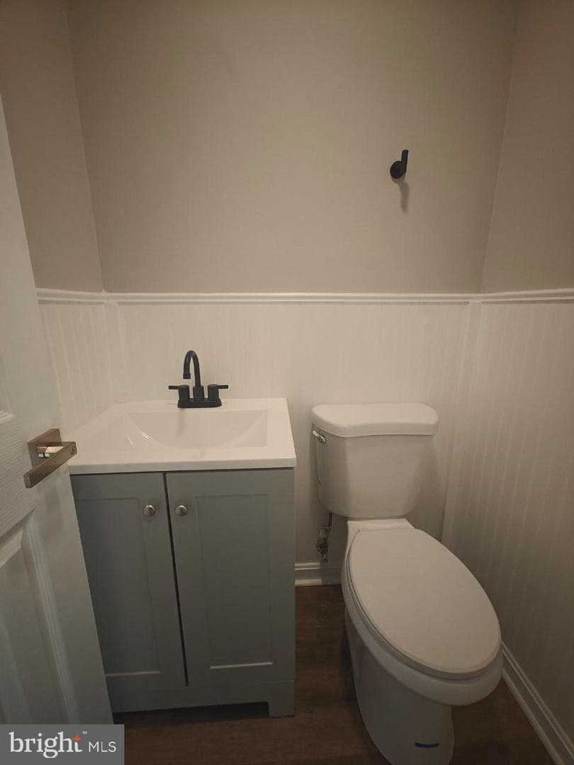8367 Stationhouse Court photo 14
