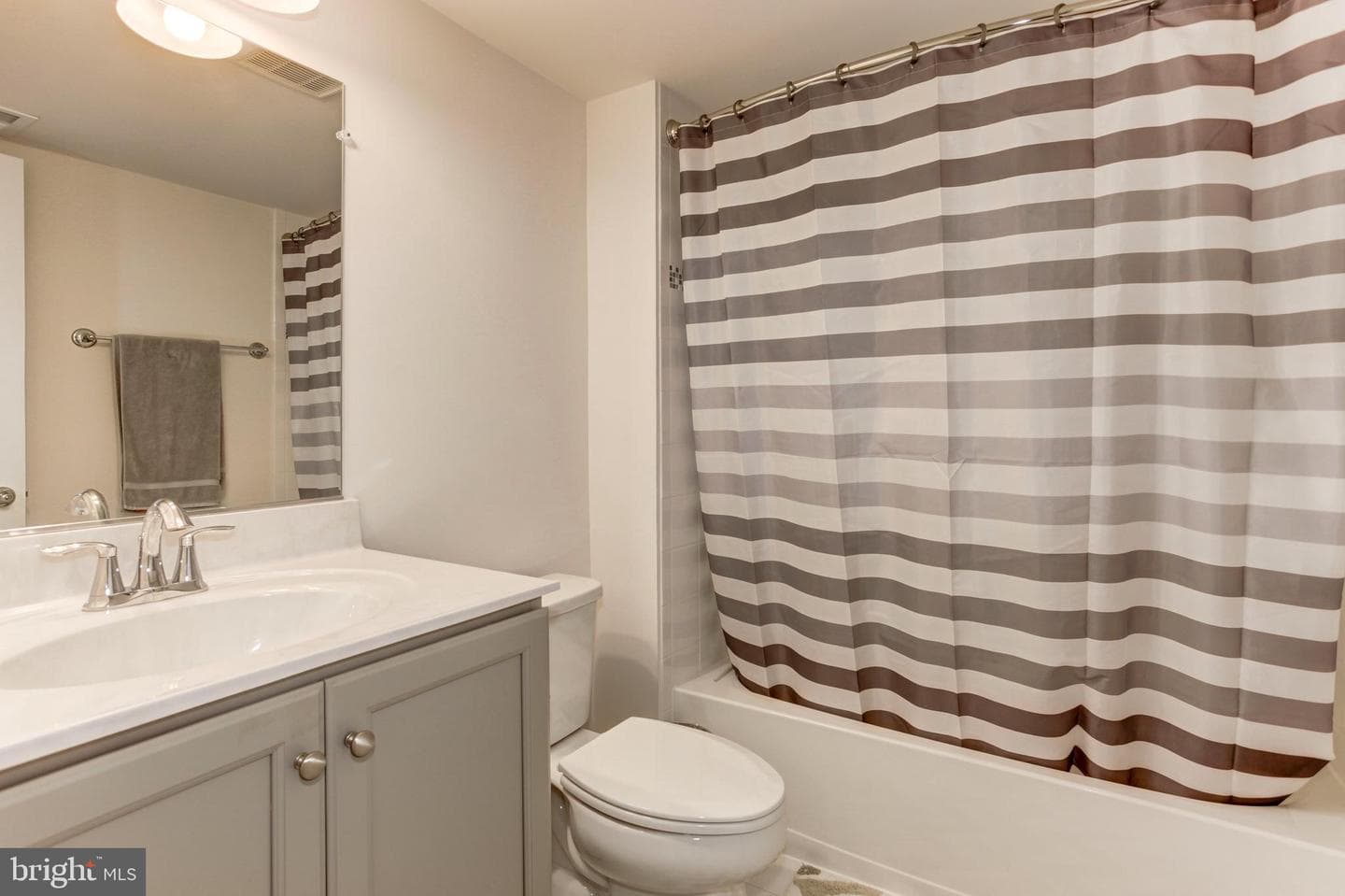 4740 Earl Flanagan Way photo 26