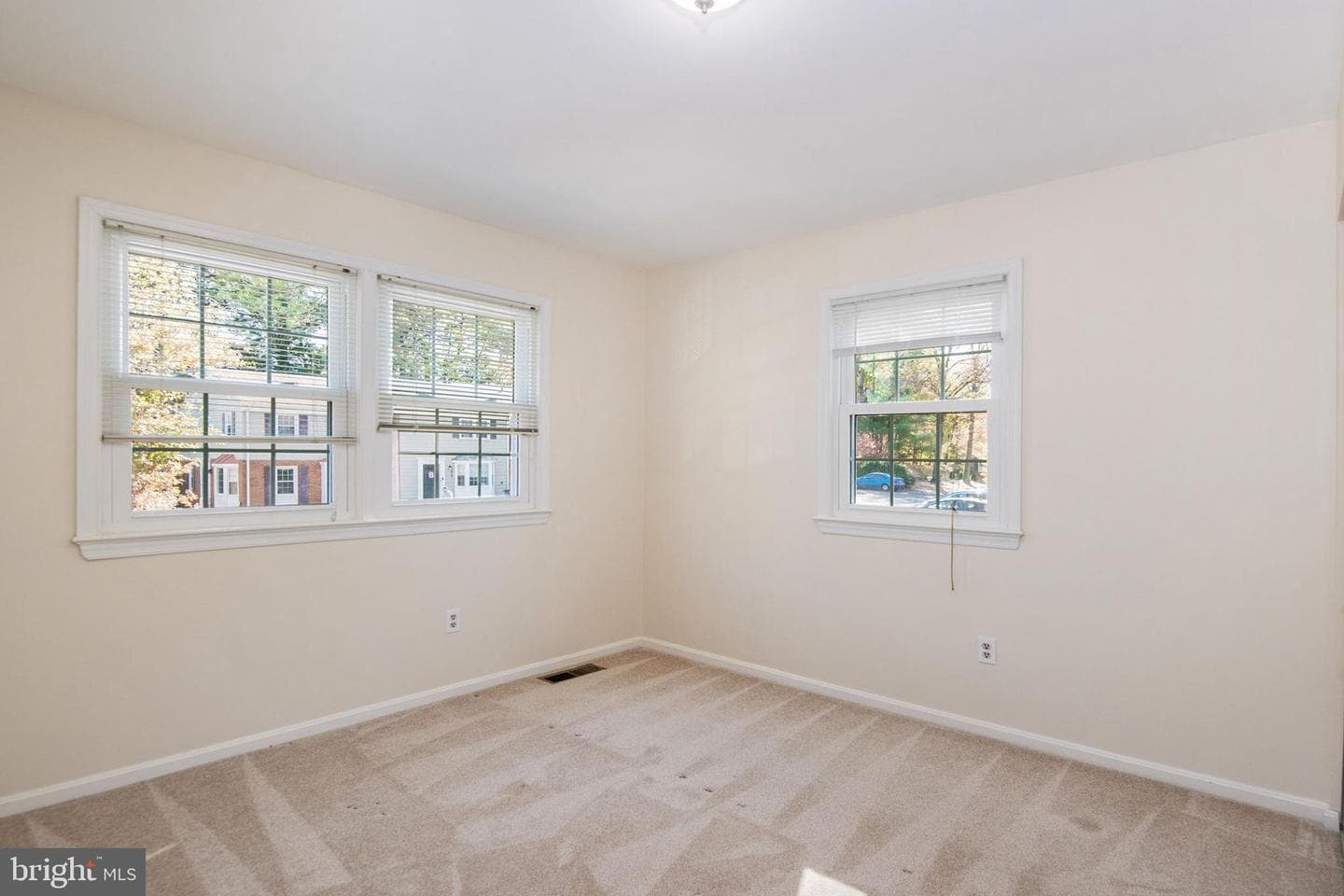 5008 Head Court photo 15