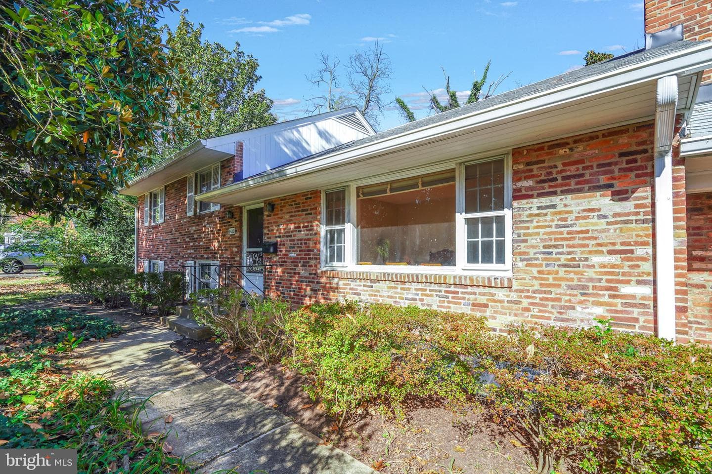 6420 Sleepy Ridge Road photo 2