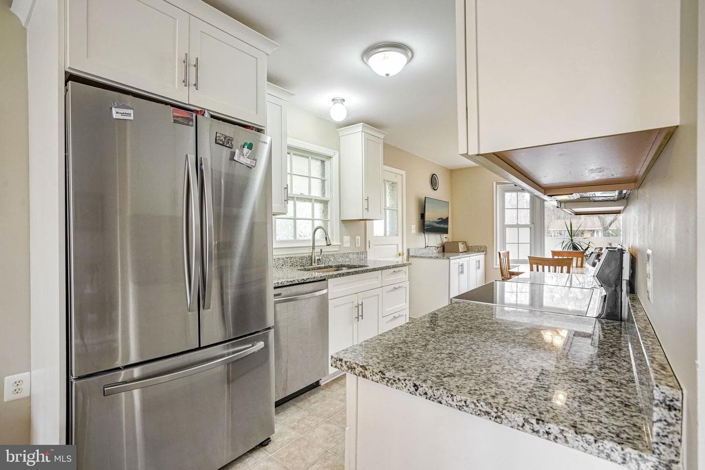 8303 Lee Lane photo 6