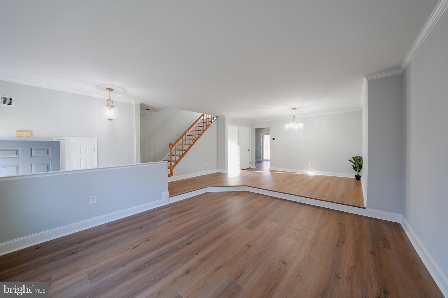 6330 Millwood Court photo 5