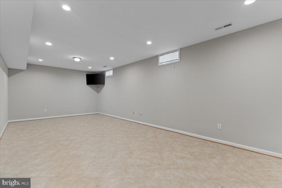 9257 Lee Masey Drive photo 43