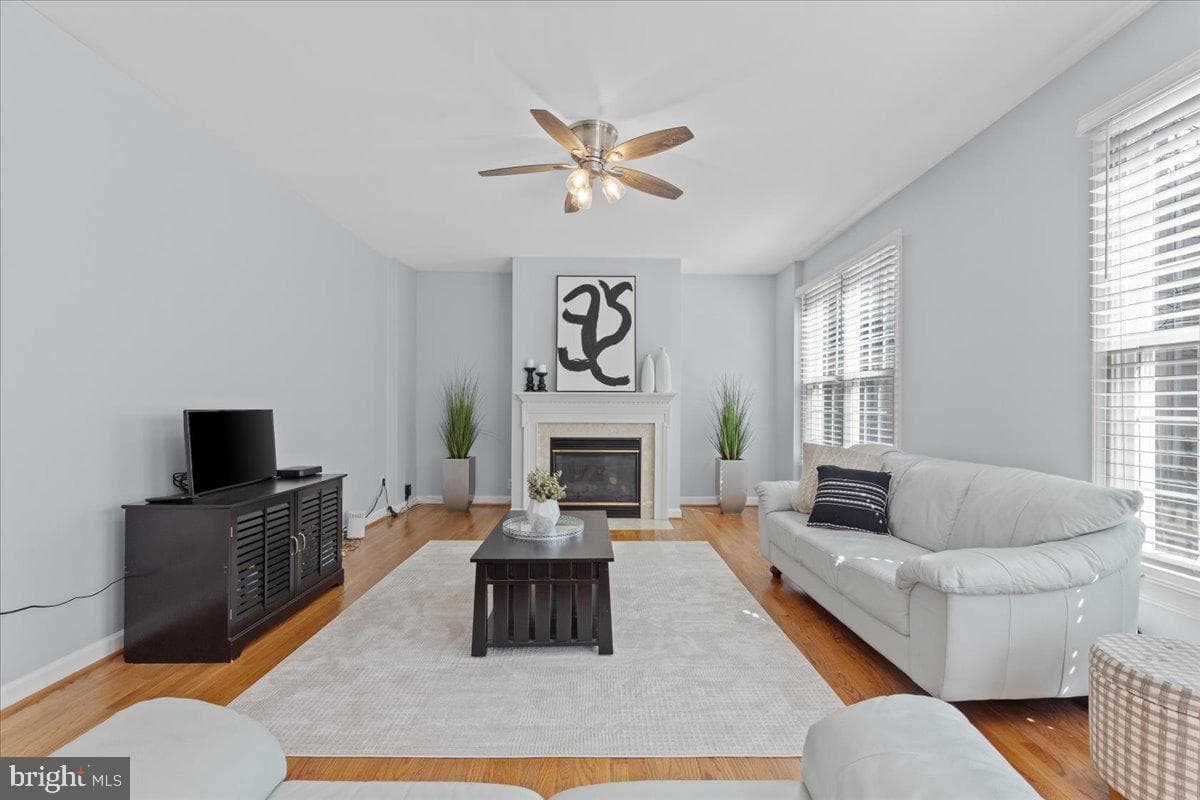 9257 Lee Masey Drive photo 9