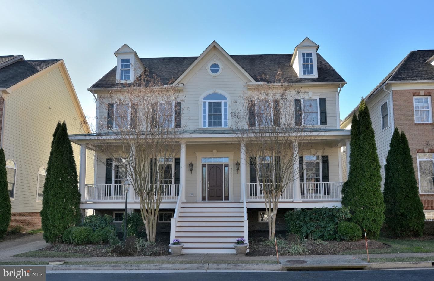 10341 Southam Lane photo 1