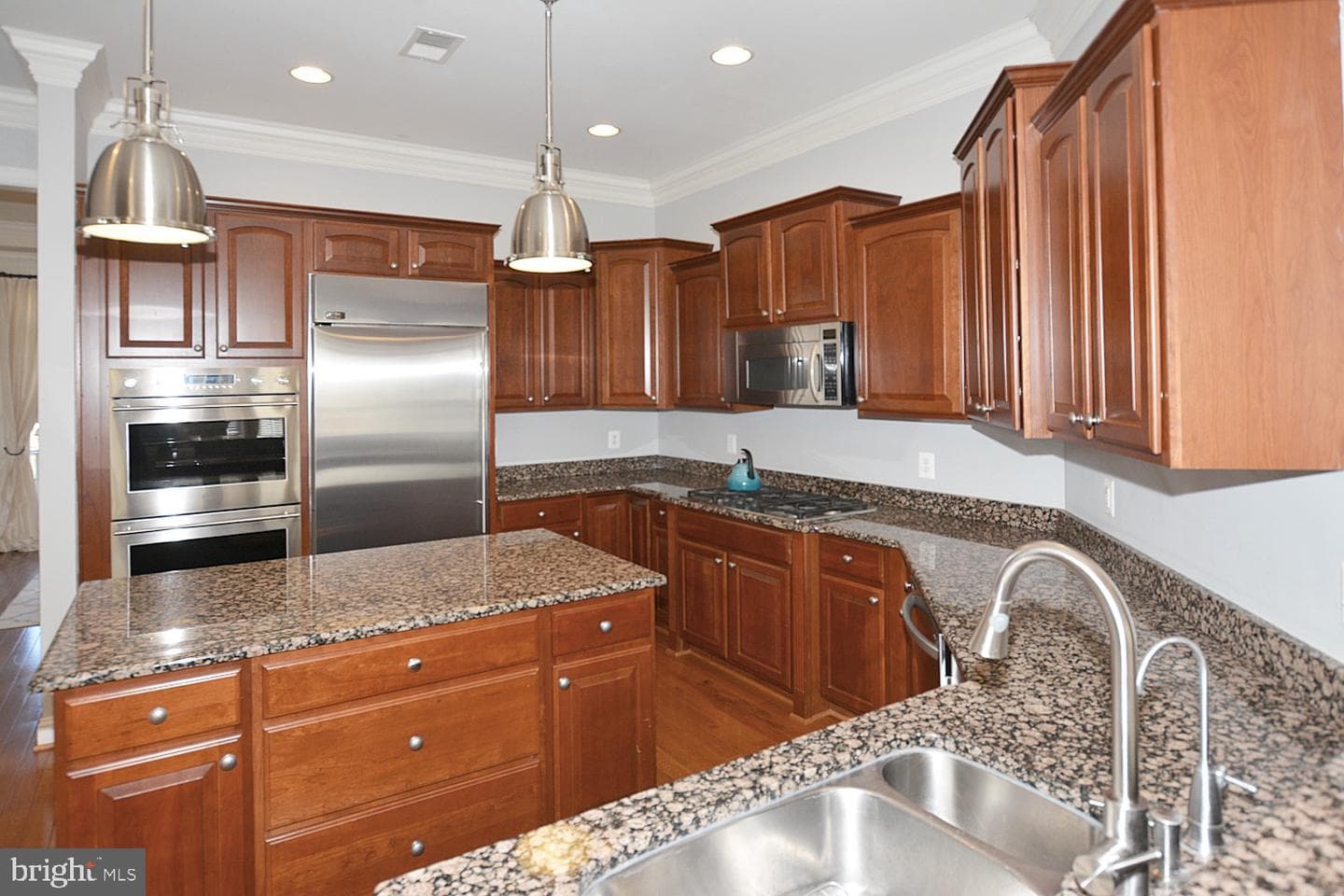 10341 Southam Lane photo 12